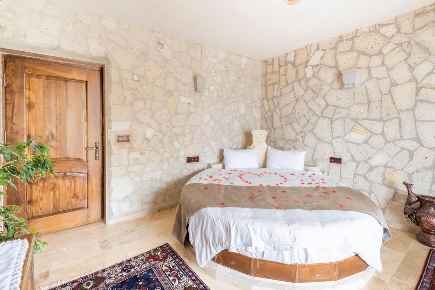 Castle Panorama House Hotel Невшехир Екстериор снимка